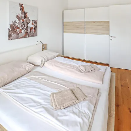 Gartenwohnung Apartment Portschach am Woerthersee